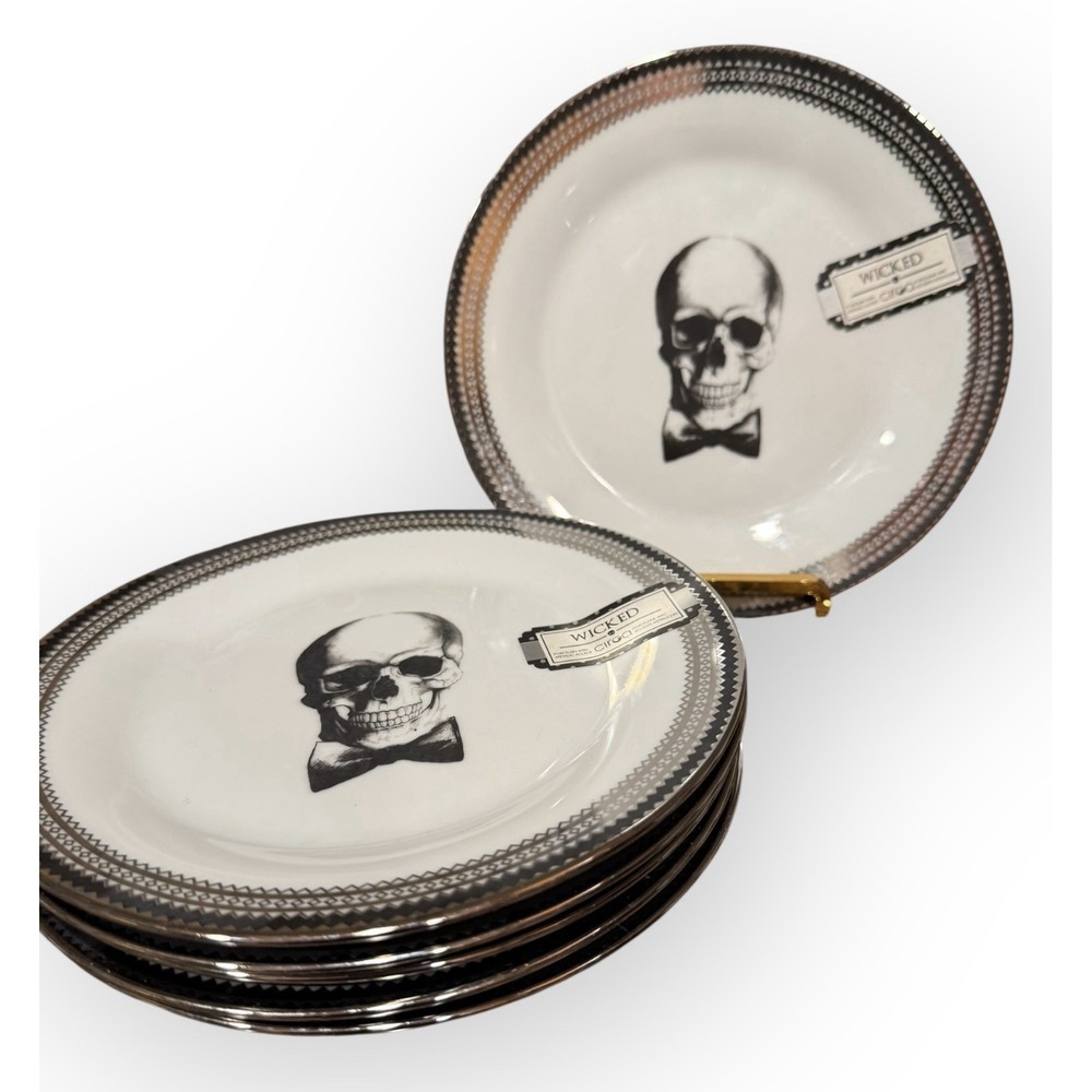 Five Ciroa WICKED Salad Plates 7-1/2" Skull Elegant Silver Goth Halloween - Picture 6 of 8